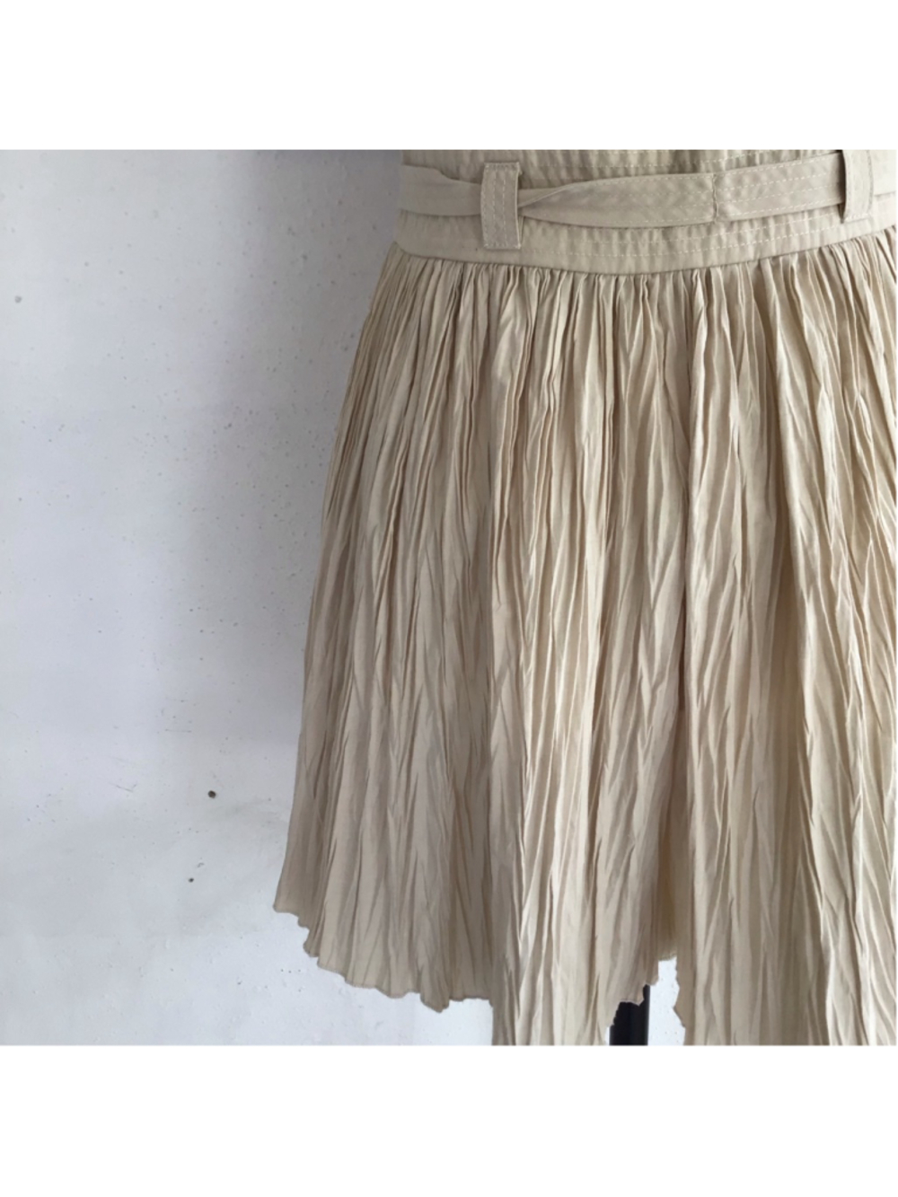 Ulla Johnson Women Elegant Beige Pleated Romper with Puff Sleeves Size 4 - Picture 10 of 15